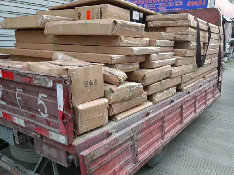 昆明到五家渠貨運(yùn)公司